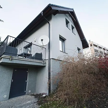 Lipno 度假居 *